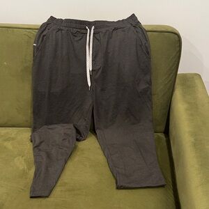 Vuori Charcoal Jogger Pants